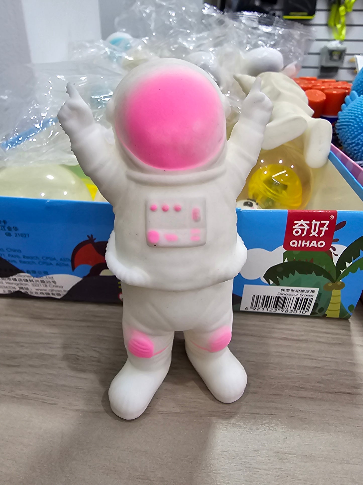 SQUISH ASTRONAUTA